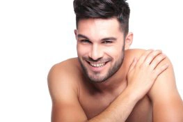 Auch Männer setzen auf Gesichtsseren Auch Männer setzen auf Gesichtsseren